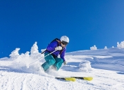 开云体育中国-绿茵场外的暗战，当德甲争冠焦点遇上国米的卡塔尔速度