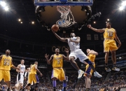 开云官网-拉沃尔杯绝杀到年终登顶，德约科维奇的火热状态如何重塑网坛叙事