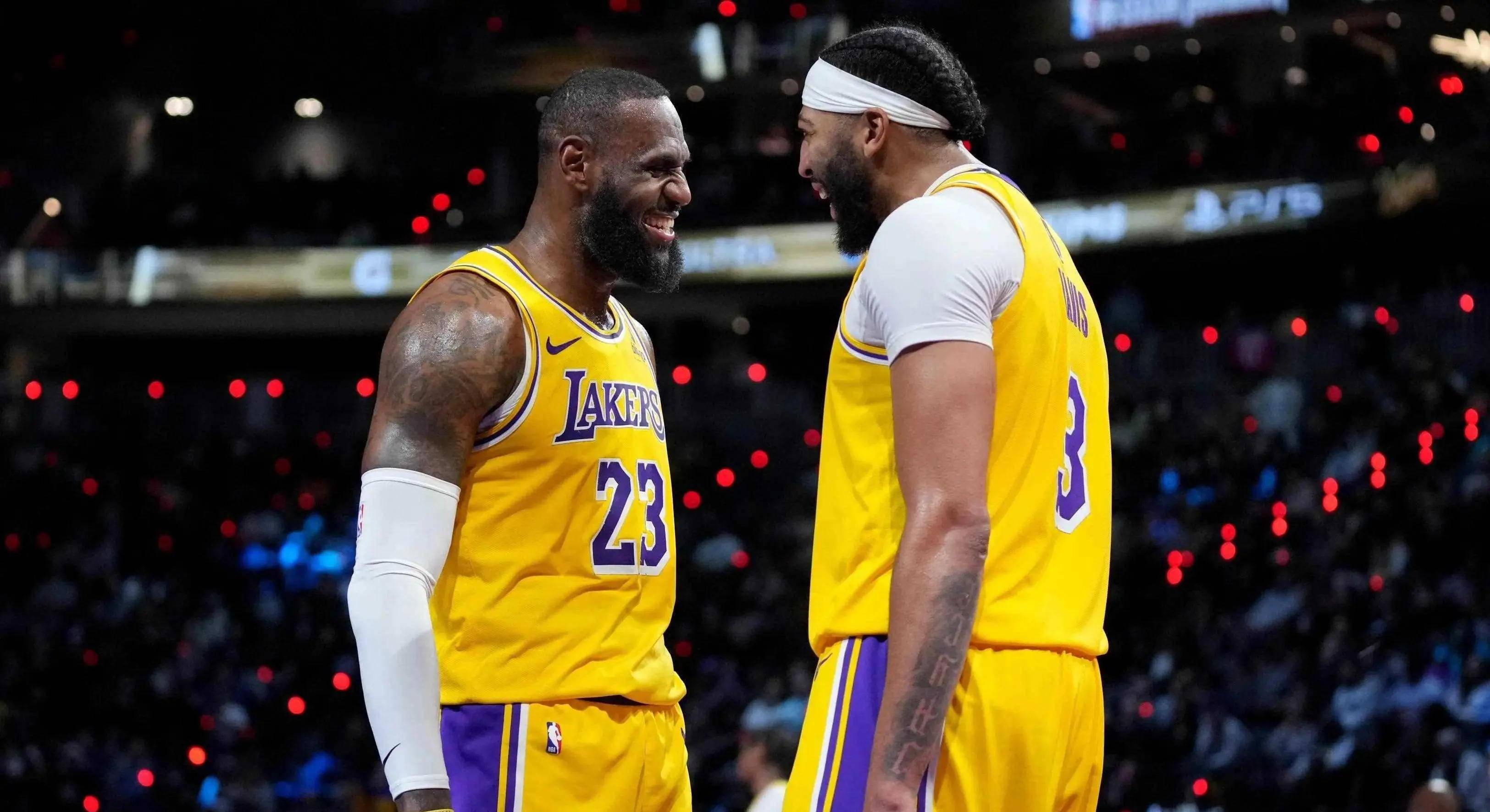 包含热火轻取湖人B队,米切尔高光表现的词条 包含热火轻取湖人B队,米切尔高光表现的词条