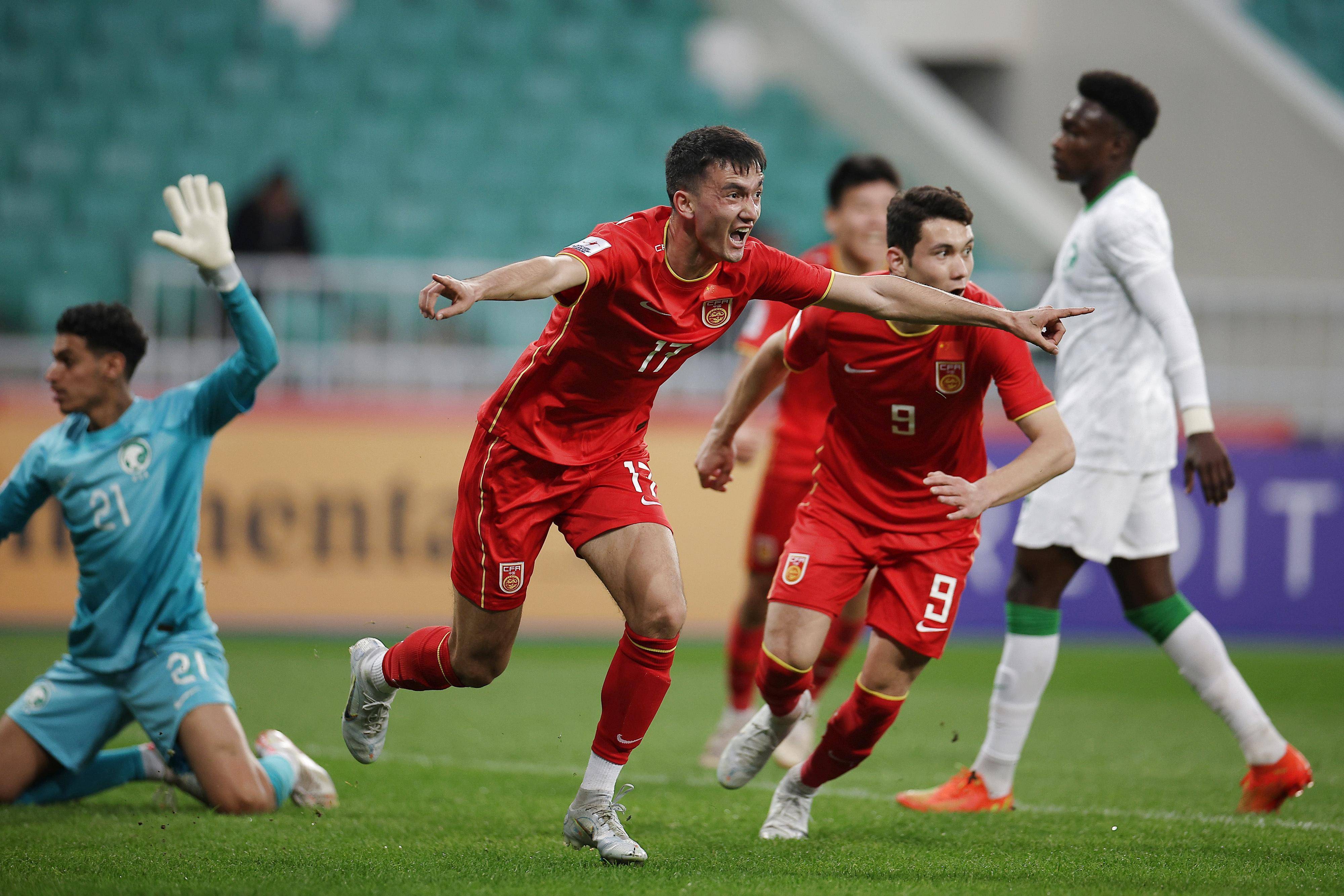 亚洲杯比赛精彩纷呈,中国队完胜对手 亚洲杯比赛精彩纷呈,中国队完胜对手