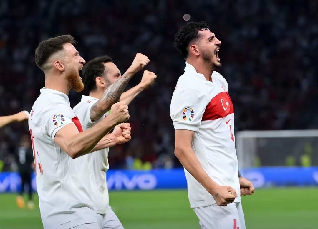 克罗地亚不敌荷兰，遗憾出局