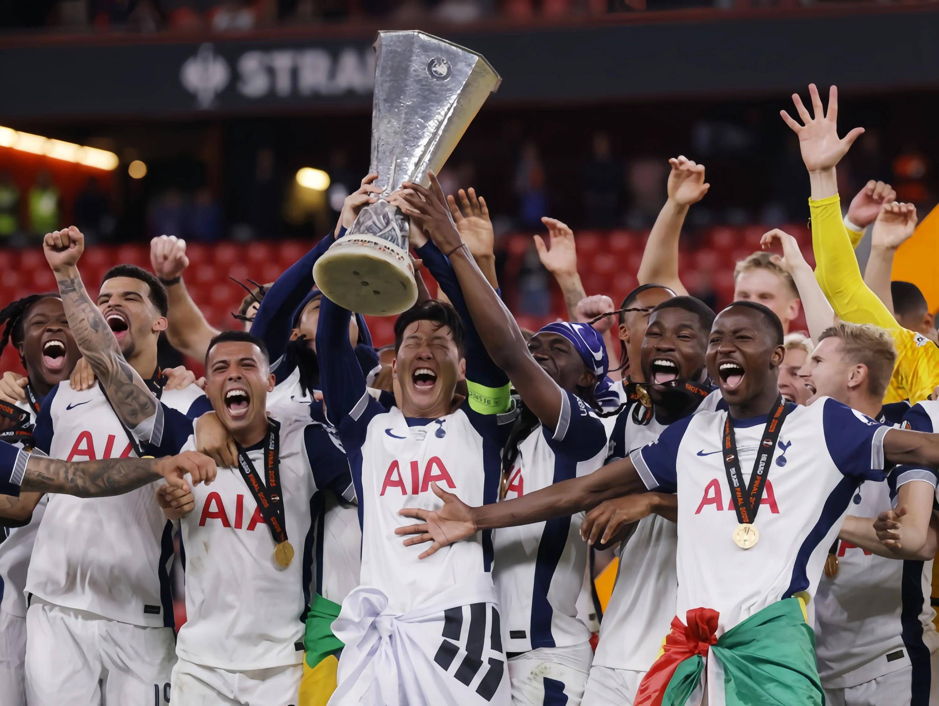 欧联焦点：阿斯顿维拉逆转达勒姆获胜的简单介绍