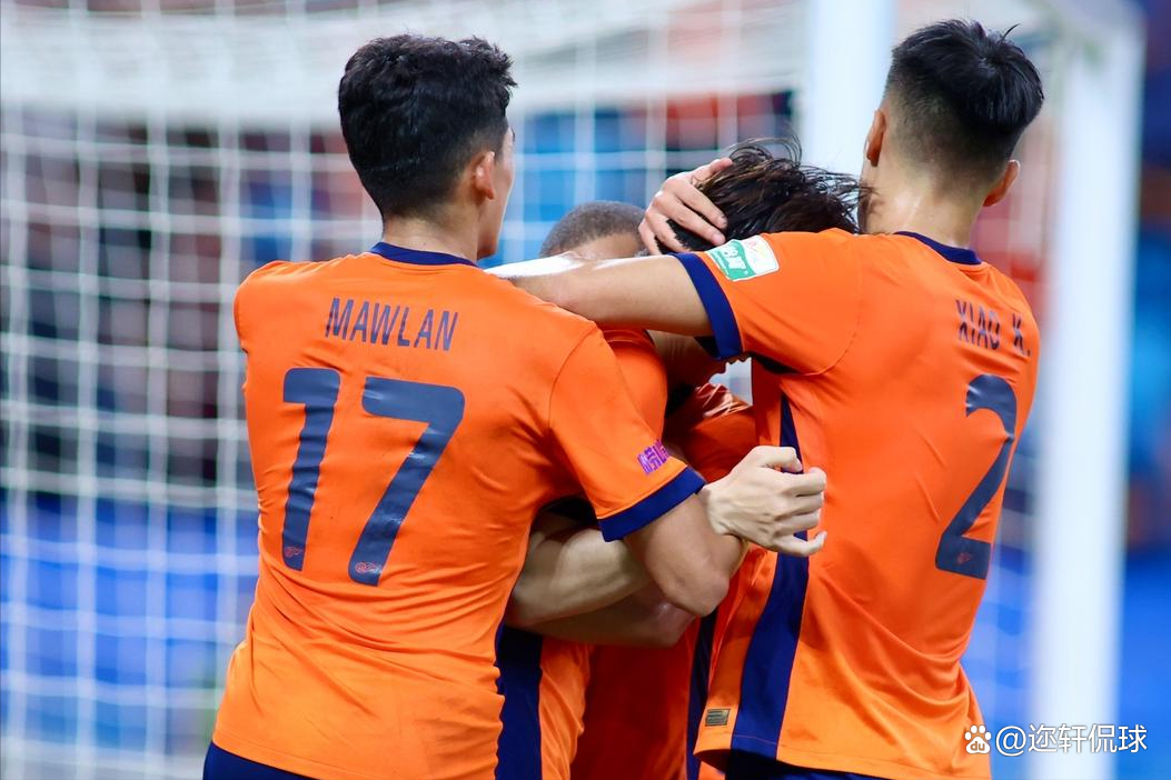 包含劲敌相抗，球队氛围笼罩在比赛强度中的词条