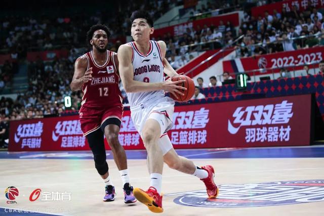 波兰不敌乌克兰，遗憾止步八强