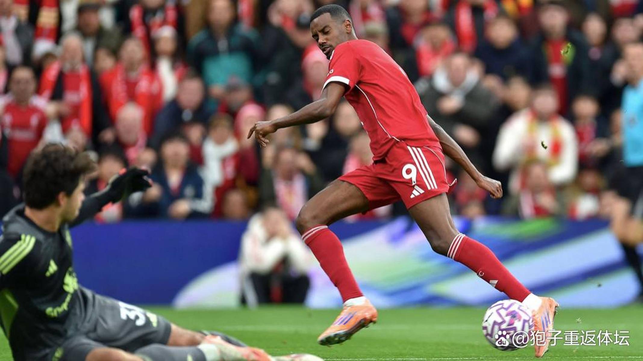 利物浦客场反超,诺维奇主场惜败的简单介绍 利物浦客场反超,诺维奇主场惜败的简单介绍