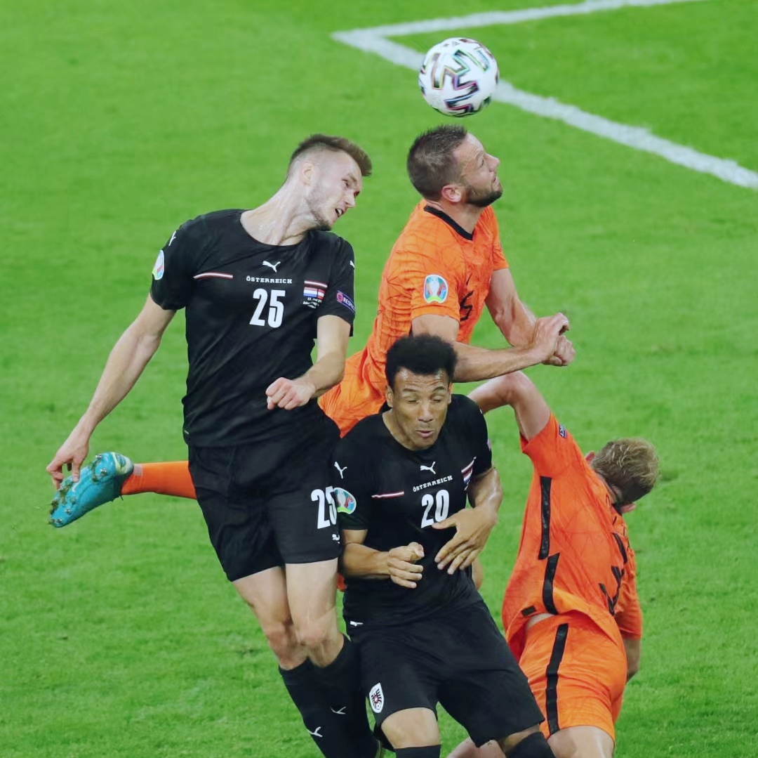 波兰队在点球大战中击败了瑞士