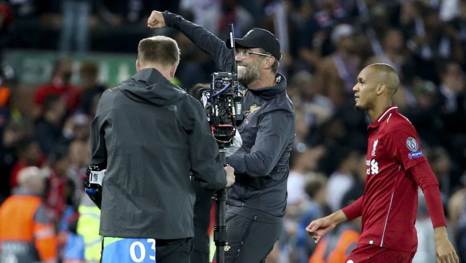 包含那不勒斯横扫瑞典，法比尼奥关键制胜的词条