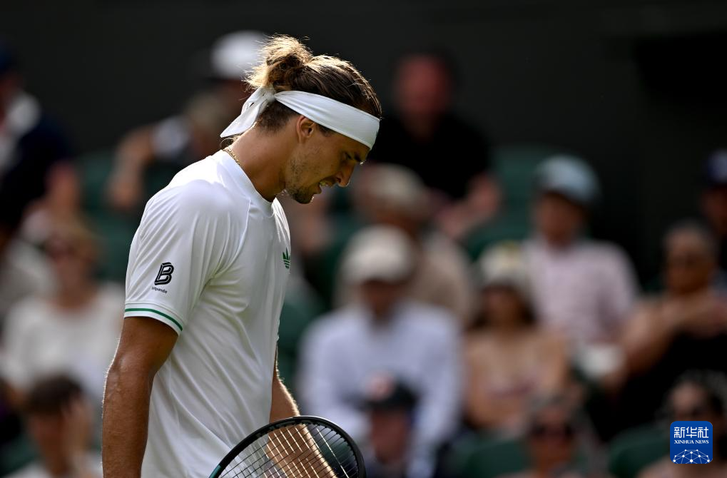 拉沃尔杯鏖战温网,兹维列夫高光表现的简单介绍 拉沃尔杯鏖战温网,兹维列夫高光表现的简单介绍