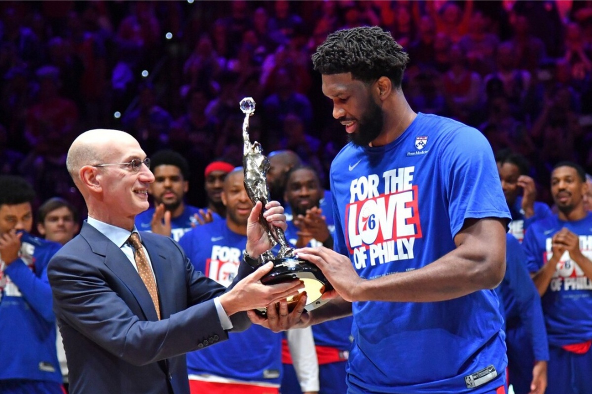 尼克斯完胜四川队，恩比德关键制胜